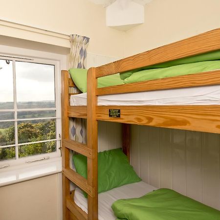 Yha Eyam Hostel Exterior photo