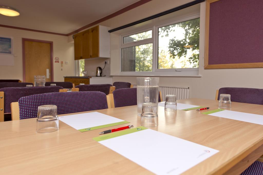 Yha Eyam Hostel Exterior photo